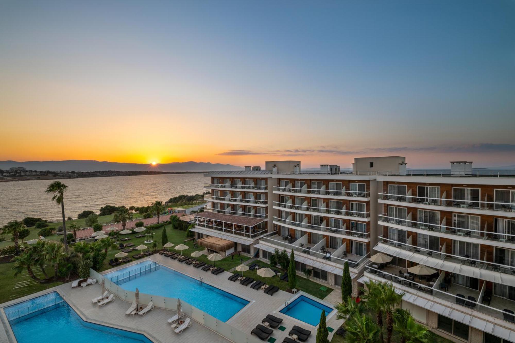 Hotel La Quinta By Wyndham Cesme Izmir Zewnętrze zdjęcie