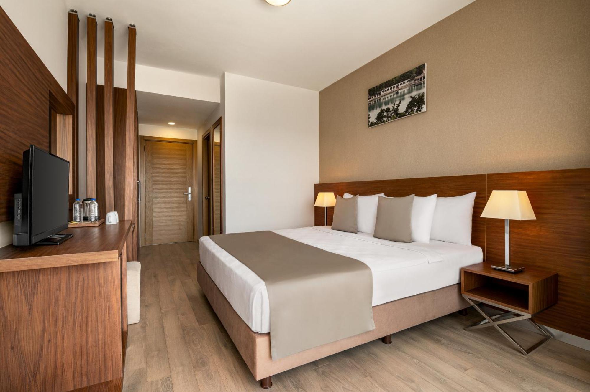 Hotel La Quinta By Wyndham Cesme Izmir Zewnętrze zdjęcie