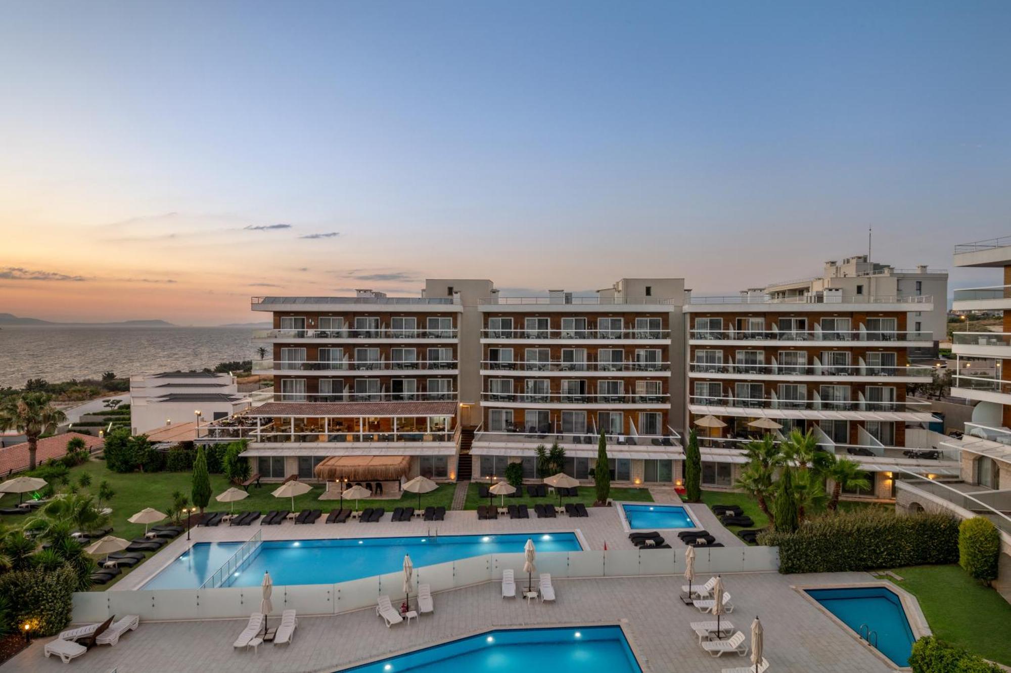 Hotel La Quinta By Wyndham Cesme Izmir Zewnętrze zdjęcie